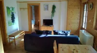 SaintJean/Grimentz: Apartment with balcony and view of the snow-covered 4000s