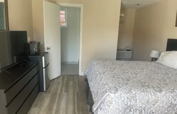 蘭普萊特爾汽車旅館 - 康涅狄格州柯林頓鎮