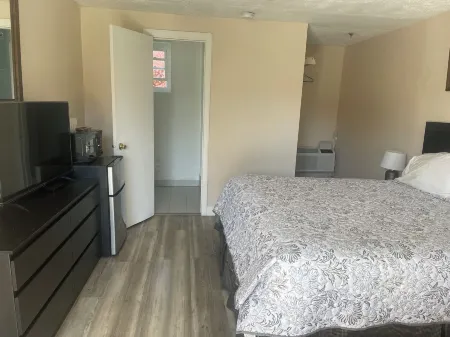 Lamplighter Motel - Clinton, Connecticut