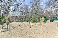 Hot Tub + Lake Access: Spacious Tobyhanna Home - parking