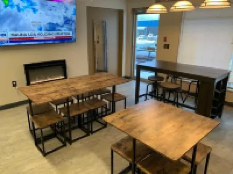Destination Family Hotel Hotels in Whitehorse