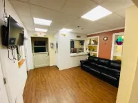 Haiban Inn Jersey City - parking