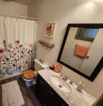 Forest Cottage Retreat