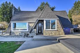 Puget Sound Cabin with Hot Tub and Water Views!