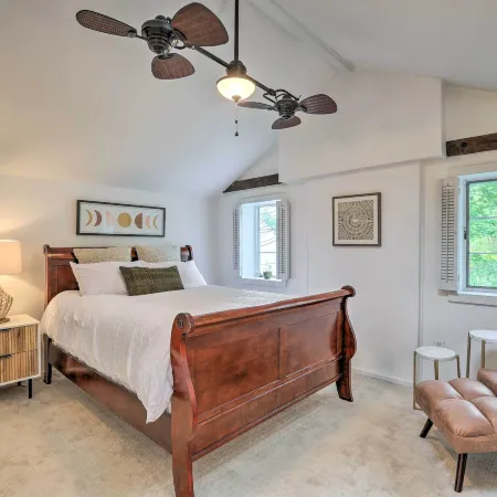 Historic Home in Lambertville Walk to Bridge