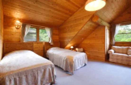 烏魯貝村出租山林小屋