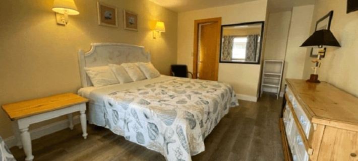 The Lamplight Inn Hotels in Ocean County