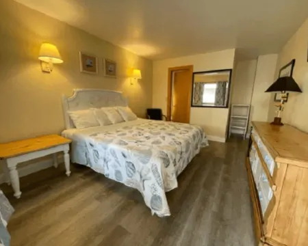 The Lamplight Inn Hotels in Lavallette
