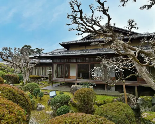 KKR奈良みかさ荘 満月寺周辺のホテル
