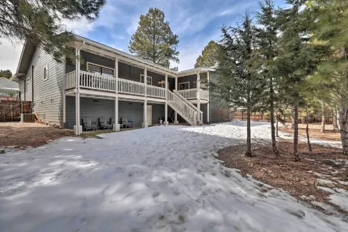 Pet-Friendly Flagstaff Escape w/ Fenced-in Yard! - balcony