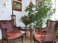 La Terrazza dei Pelargoni B&B Hotels in Latte