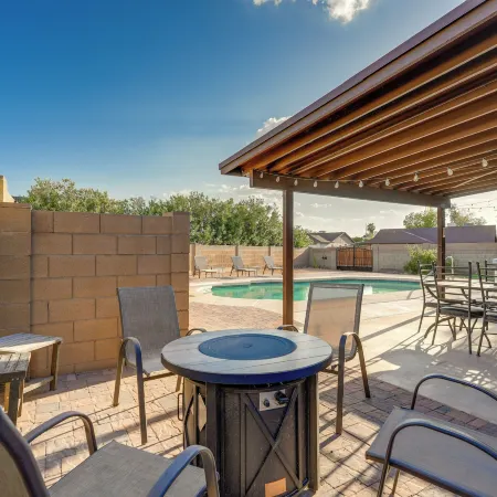 5 Mi to ASU: Tempe Home w/ Heated Pool & Fire Pit