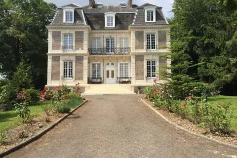 Château d'Avesnes - le Castelet