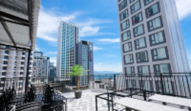 โรงแรม Prague Nha Trang