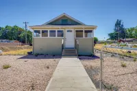 Walk to Dtwn Tehachapi: Updated Getaway w/ Yard! - 2-Star