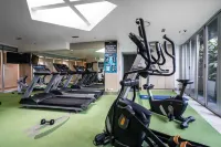 Reflection on the Sea - Gym