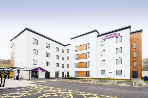 Premier Inn Stourbridge Town Centre - 3-Star