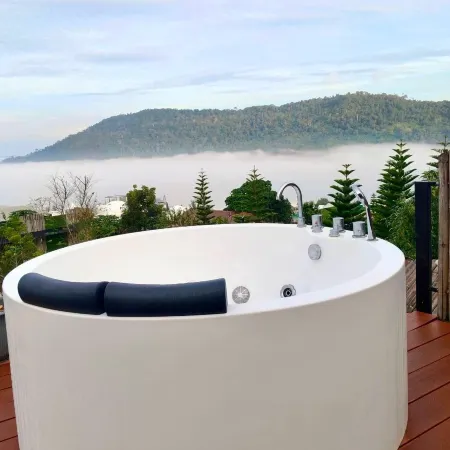 Stratus  Resort
