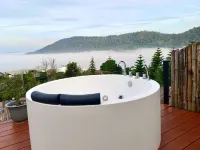 Stratus  Resort