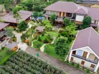 Lembah Metro Resort Hotell i Sisir