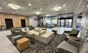 Comfort Inn & Suites Downtown Tacoma