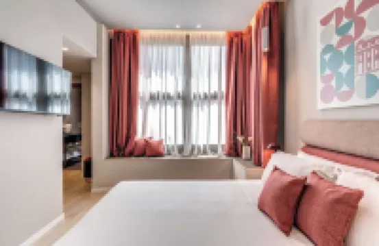 โรงแรม PARIOLI CUBE โรงแรมใน