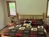 Luxury Cabin with Indoor Heated SaltWater Pool! ウェッブのホテル