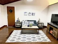 Clementine 🍊 Hotels in Eden