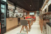 Time Hotel Hotels in Muurame