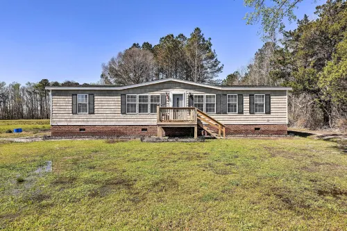 Updated Home Near Neuse River Fishing and Boating - 3-Star