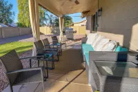 Pet-Friendly Yard! Home Near State Farm Stadium