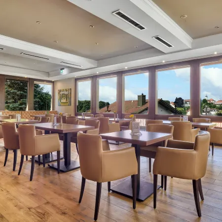 LuCA HOTEL