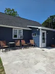Cottage in Onekama Michigan, you will love this Sleepy Little Town. Hotels near Portage Lake