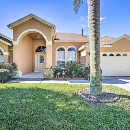 12 Miles to Disney: Clermont Villa w/ Heated Pool
