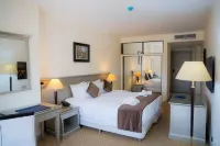 Armada Avenue Hotel Hotels near Pavilion Mall