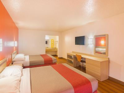 Motel 6 Windsor, on