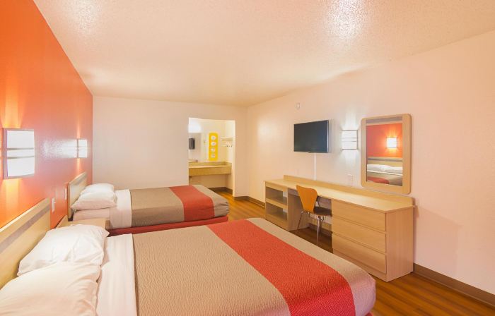 Motel 6 Windsor, on