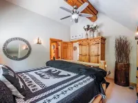 Gorgeous Log Cabin with Hot Tub & Theater near Snowmobile & SXS Trails & Lakes!