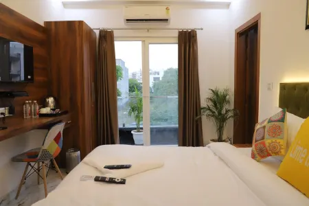 The Grove Hotels by Opulent Inn Отели рядом с достопримечательностью «ЮНИВЕРСИТИ ШАРДА»