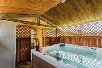 Breakwater Inn Hotels in Grayland