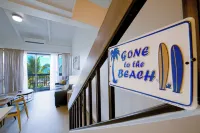 Top Floor, 360 deg Ocean View, Totally Remodeled, 2-bed 2 bath with split AC