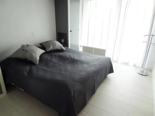 PRETTY APARTMENT 4 to 6 people