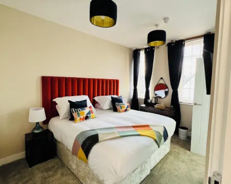 The courtyard bar, kitchen, rooms Hoteles en Falkirk