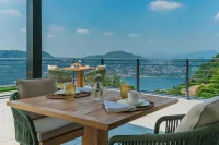 Pureview Luxury Suites, with Breakfast & Pool Hotels in Albese Con Cassano