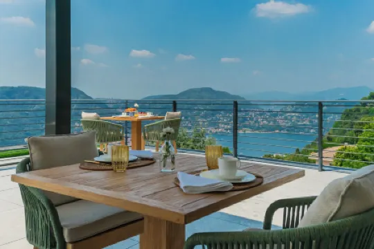 Pureview Luxury Suites