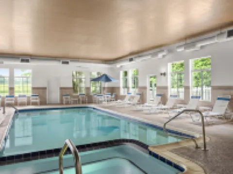 Holiday Inn Express & Suites NEW BUFFALO, MI by IHG Hotels in New Buffalo