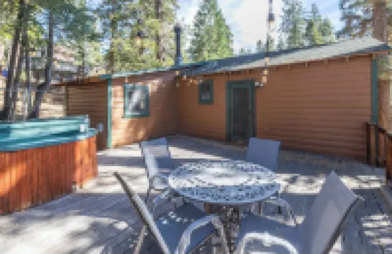 True Big Bear Lake Cabin with jacuzzi