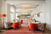 voco THE CLIFTON FOLKESTONE by IHG - bar