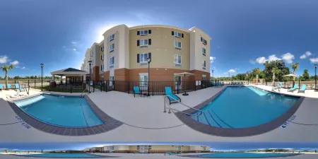 Candlewood Suites College Station at University