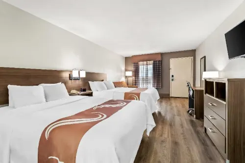 Quality Inn Calhoun North I-75 - Pools
